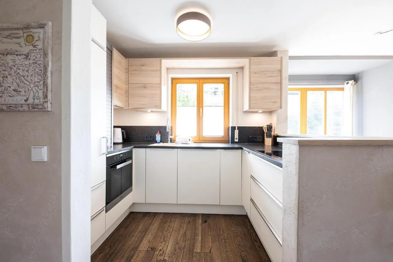 Ferienhaus „Adlerhorst“ Eignet Sich Ideal Fuer Die Ganze Familie Garmisch-Partenkirchen Holiday home